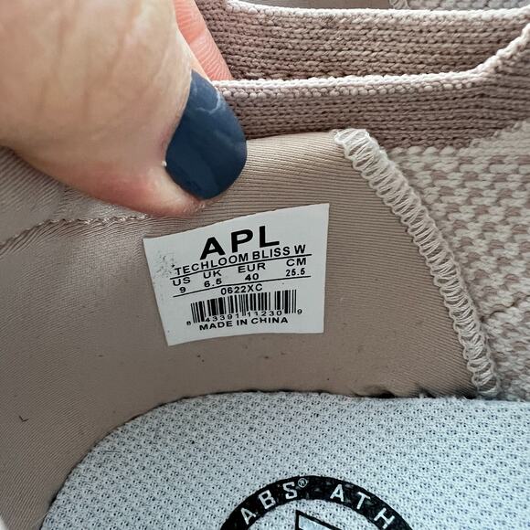 APL Athletic Propulsion Labs Techloom Bliss Sneaker Women's 9 Rose Dust Shoes - Picture 11 of 11